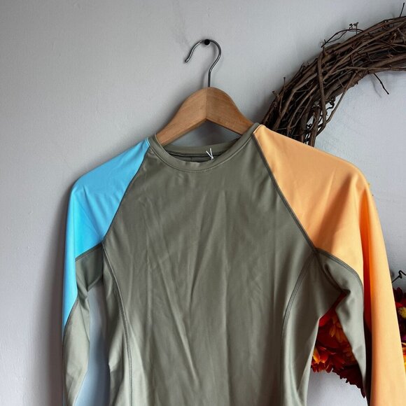 prAna Womens Baja Bound Rashguard XTRA-SMALL XS in Black Long Sleeve - Picture 2 of 8